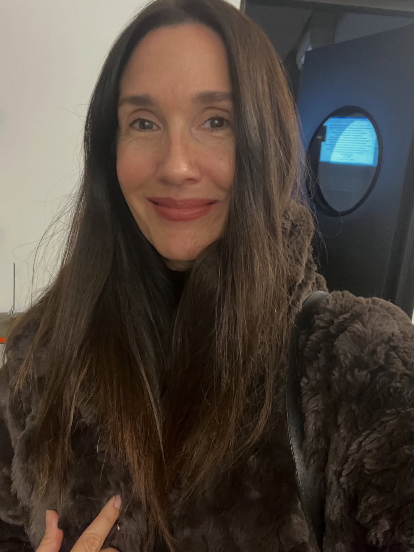 Happy Friday! Starting the day at one of my favorite studios. ✨ @angelsoundstudio